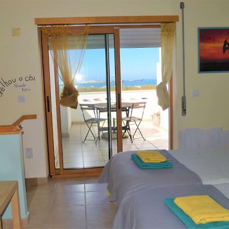 Bed and Breakfast Surf House Балеал Экстерьер фото
