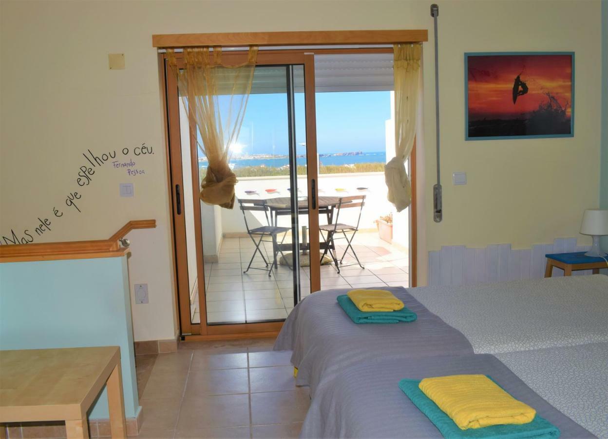 Bed and Breakfast Surf House Балеал Экстерьер фото